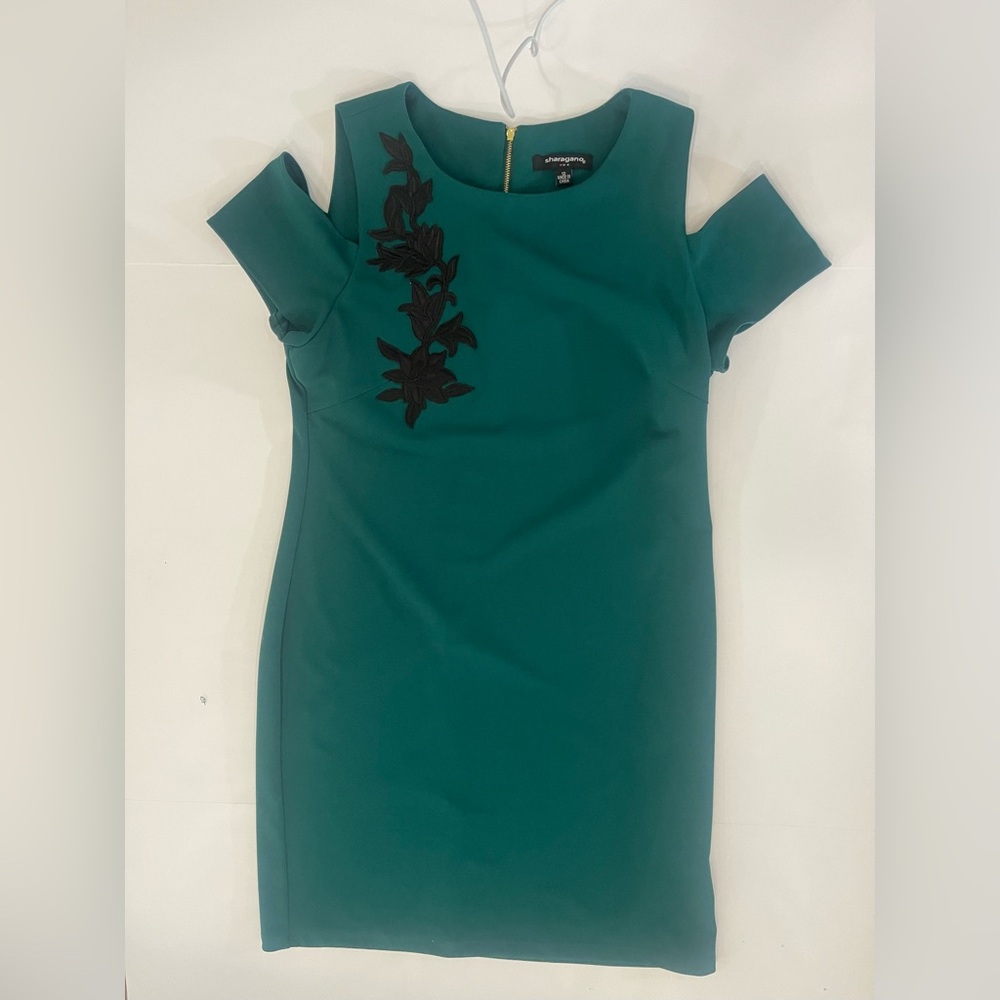 Sharagano Green peek-a-boo shoulders Size 12 dress.